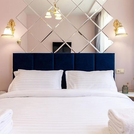 Avangard Magnus Apartment Lviv Buitenkant foto