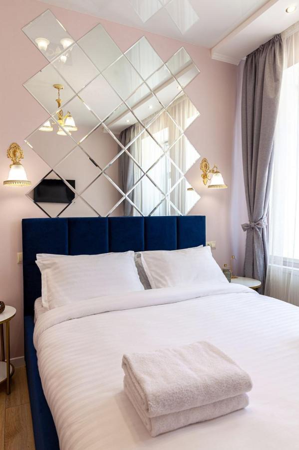 Avangard Magnus Apartment Lviv Buitenkant foto
